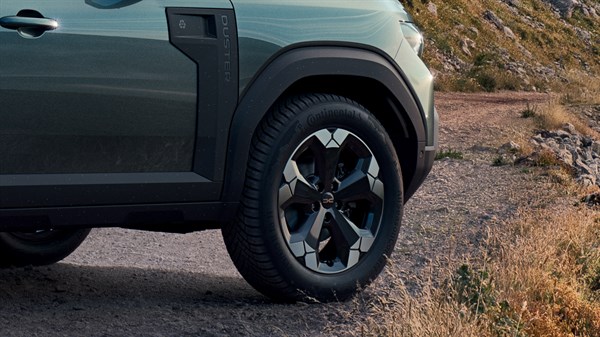 Dacia Duster - агол на пристап и поаѓање