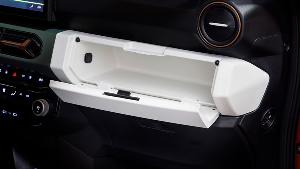 Dacia Spring - ентериер