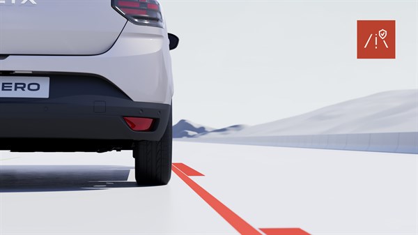 Задниот дел на Dacia Sandero го прикажува активниот систем за одржување на лента на патот.
